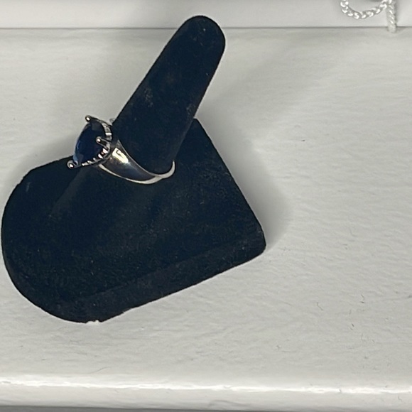 D&p Sterling Silver Ring. - Picture 7 of 11